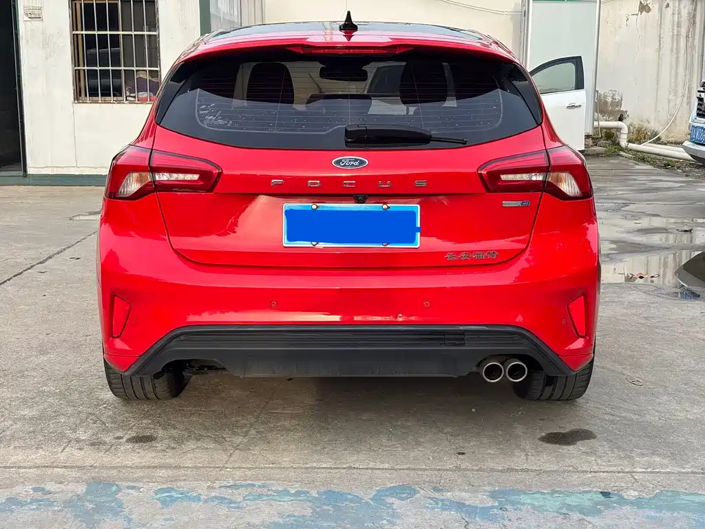 Ford Focus — миниатюра 7