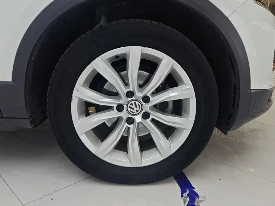Volkswagen T-Roc — миниатюра 6