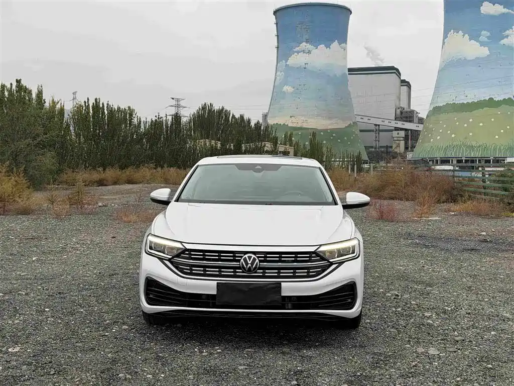 Volkswagen Sagitar — миниатюра 2