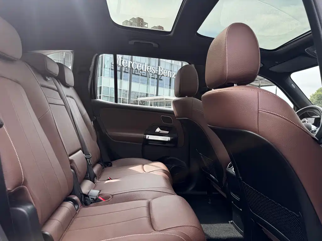 Mercedes-Benz EQB — миниатюра 14