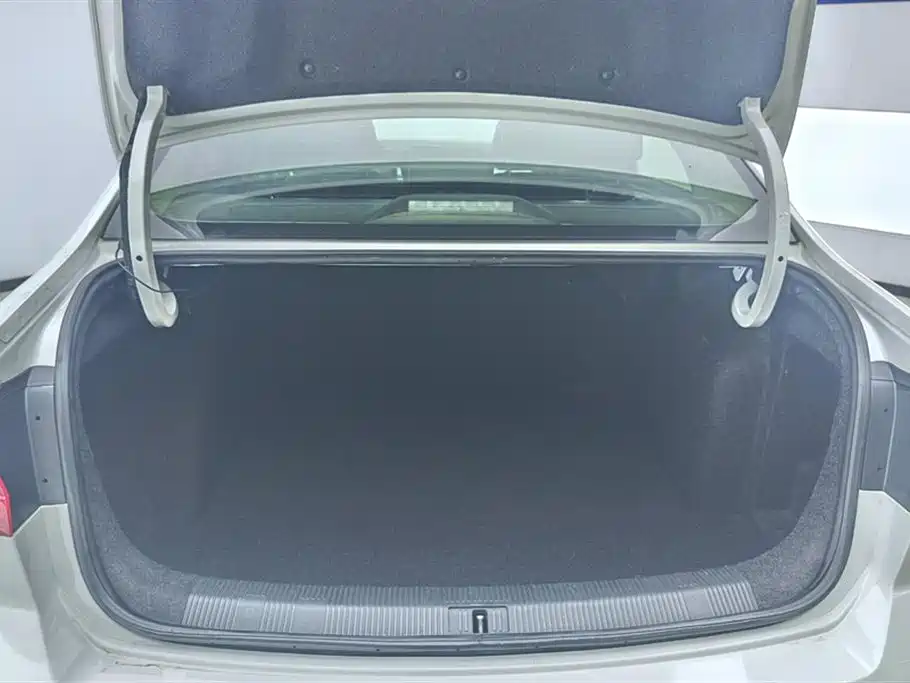 Volkswagen Bora 2019 1.5L AT Fashion VI