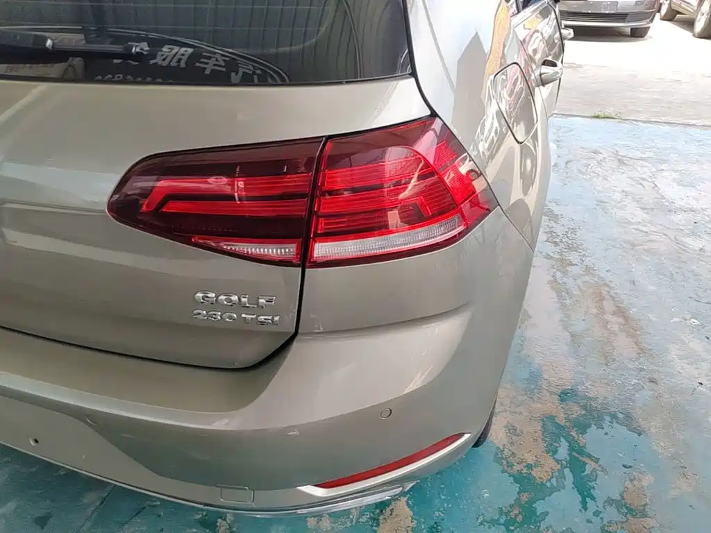Volkswagen Golf — миниатюра 8