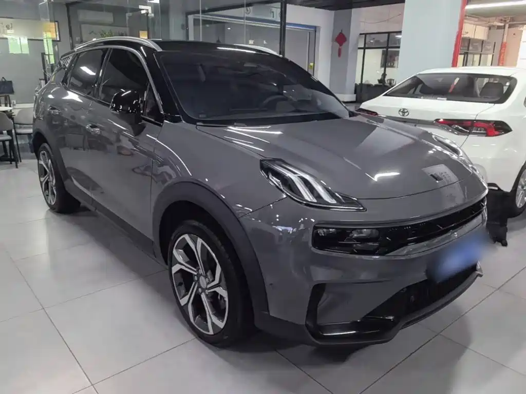 Lynk & Co 06 — миниатюра 4