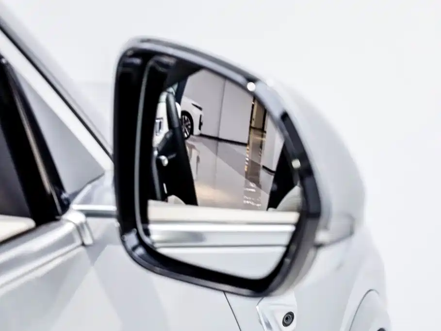 Li Auto Li L8 — миниатюра 13