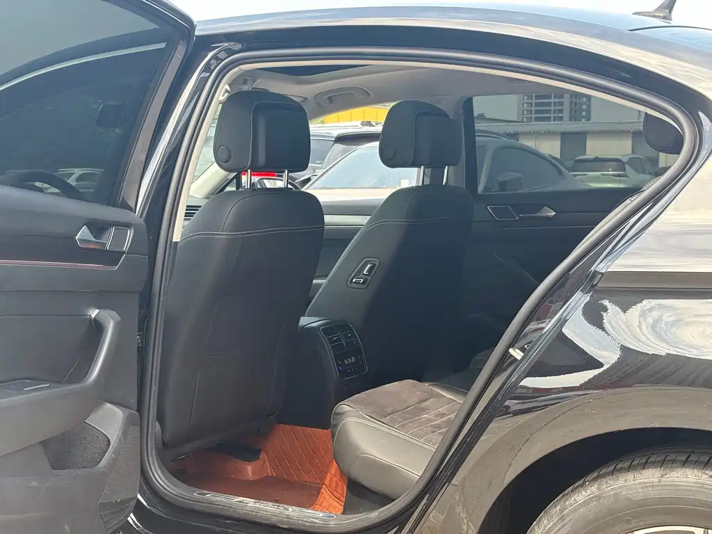 Volkswagen Magotan — миниатюра 8