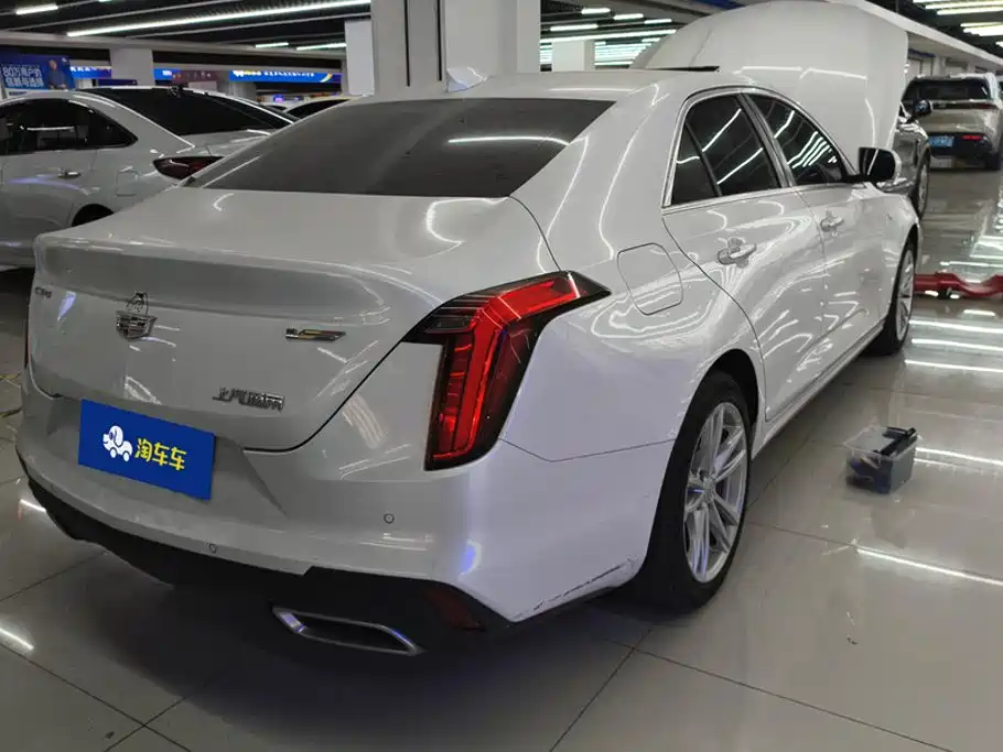 Cadillac CT4 — миниатюра 3
