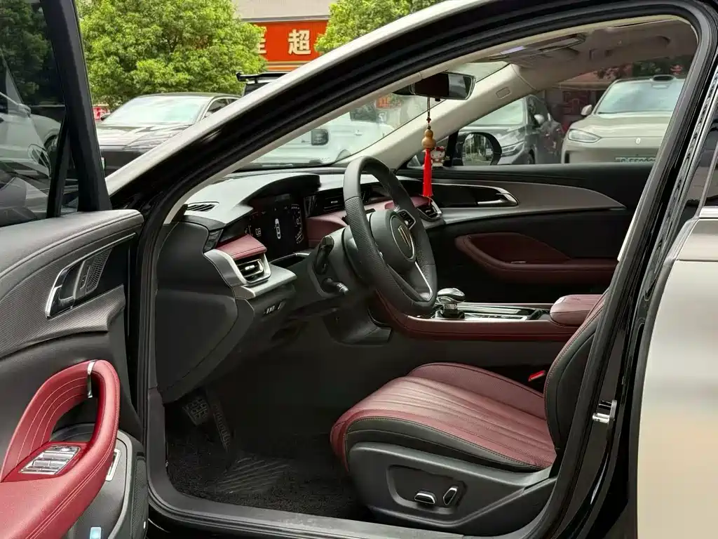 Hongqi Hongqi H5 — миниатюра 4