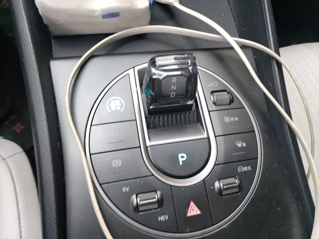 BYD Seal 05 DM-i — миниатюра 10