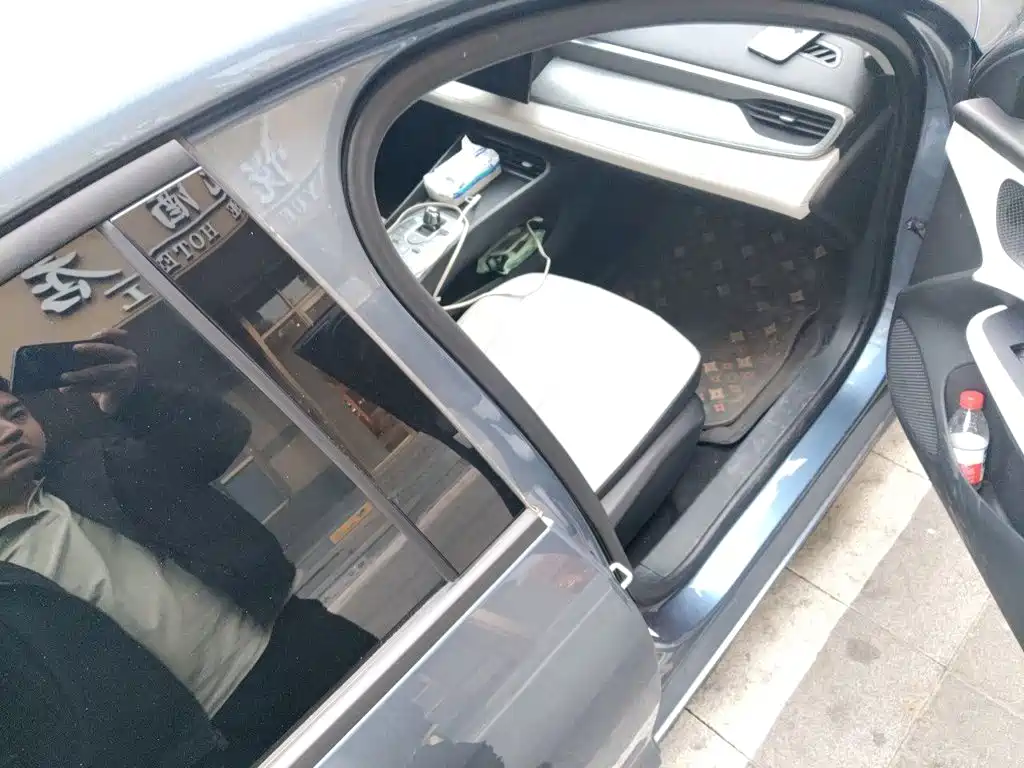BYD Seal 05 DM-i — миниатюра 19