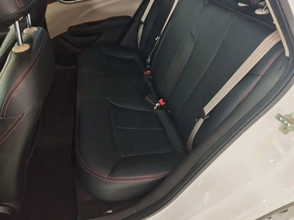 Buick Excelle — миниатюра 17