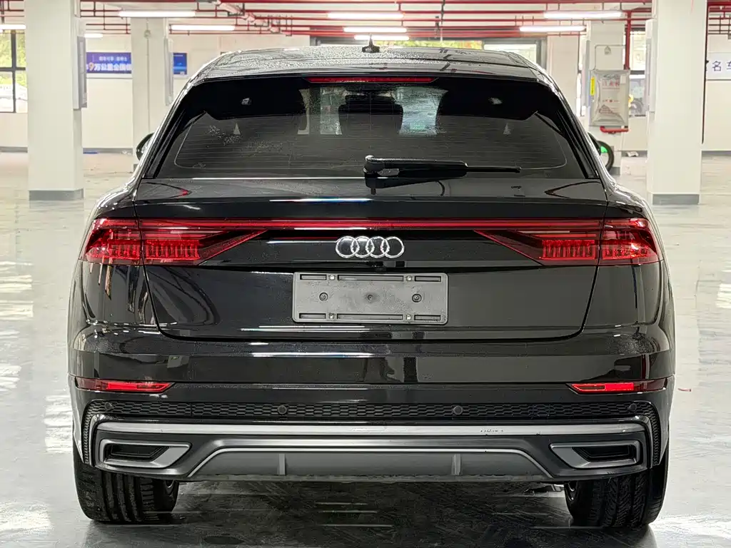 Audi Q8 — миниатюра 5