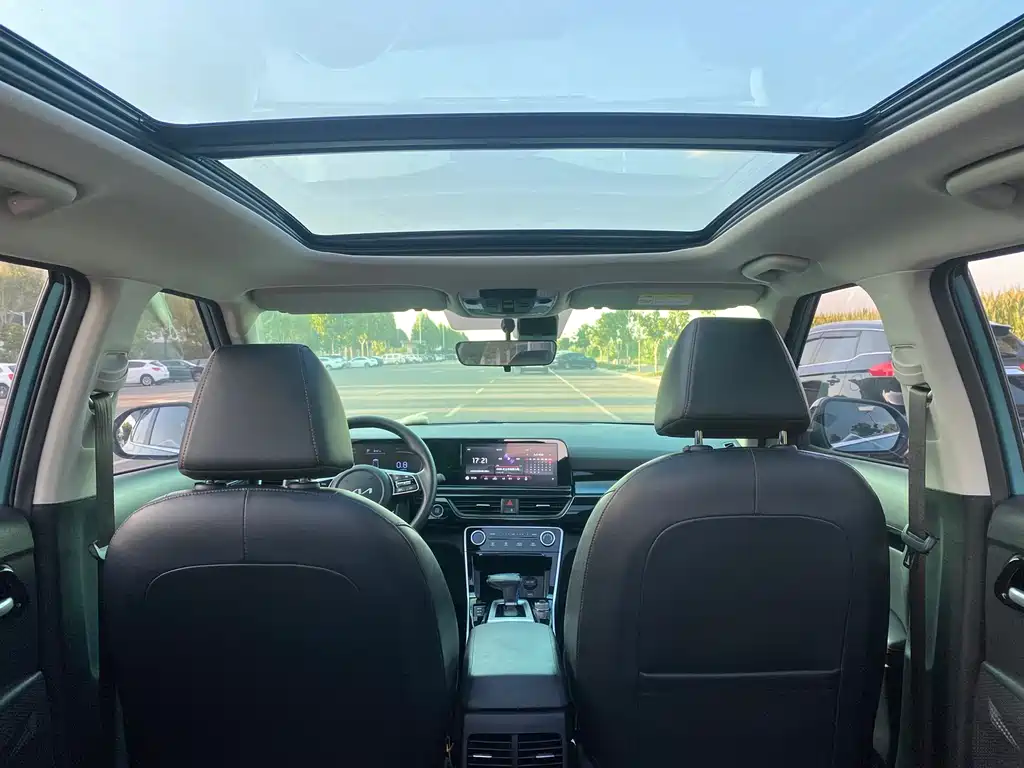 Kia Seltos — миниатюра 12