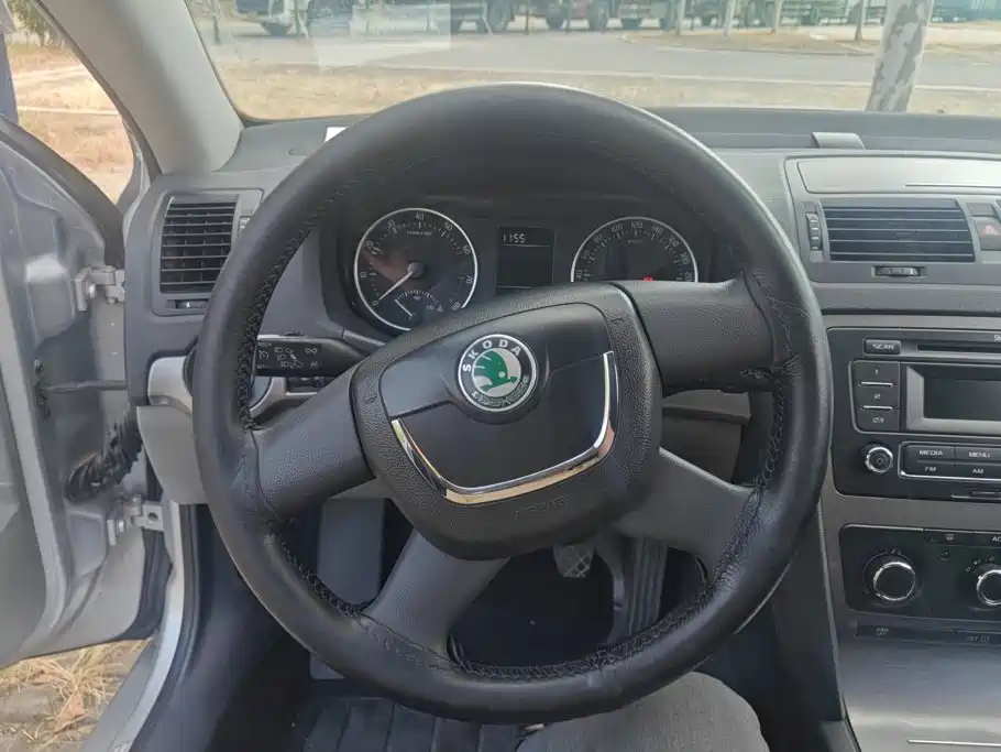 Skoda Octavia — миниатюра 15