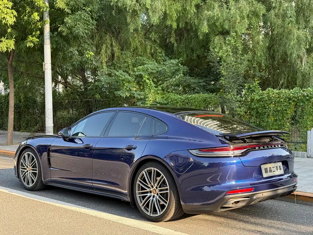 Porsche Panamera — миниатюра 10