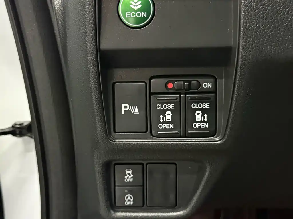 Honda Odyssey — миниатюра 8