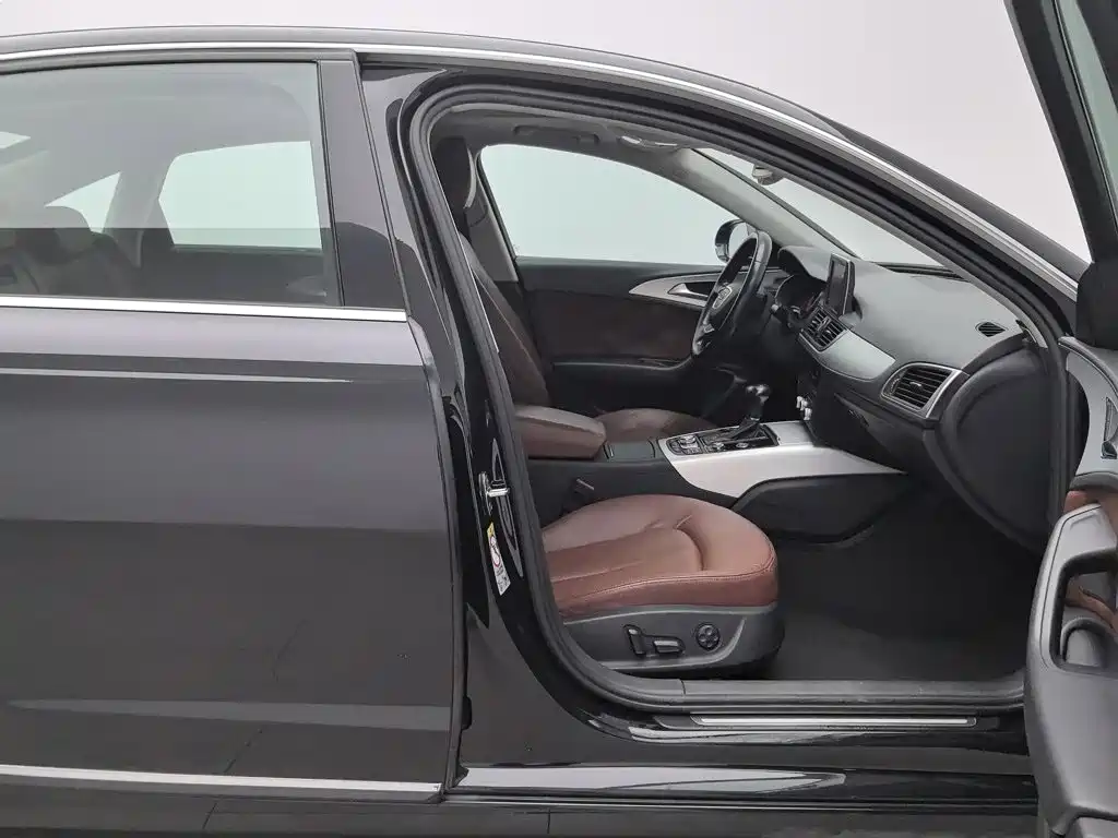 Audi A6L — миниатюра 23