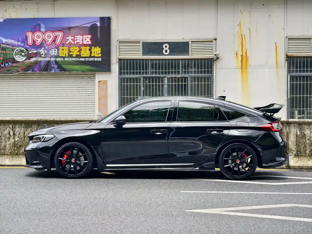 Honda Civic 2023 2.0T 420TURBO TYPE R