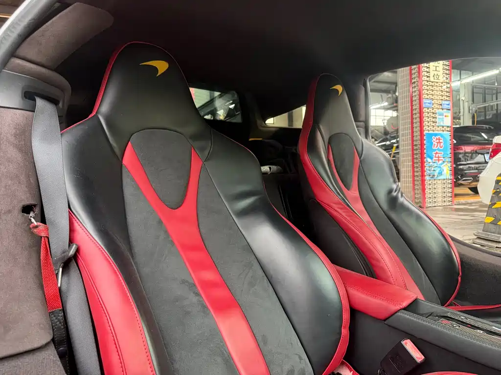 McLaren 12C — миниатюра 10