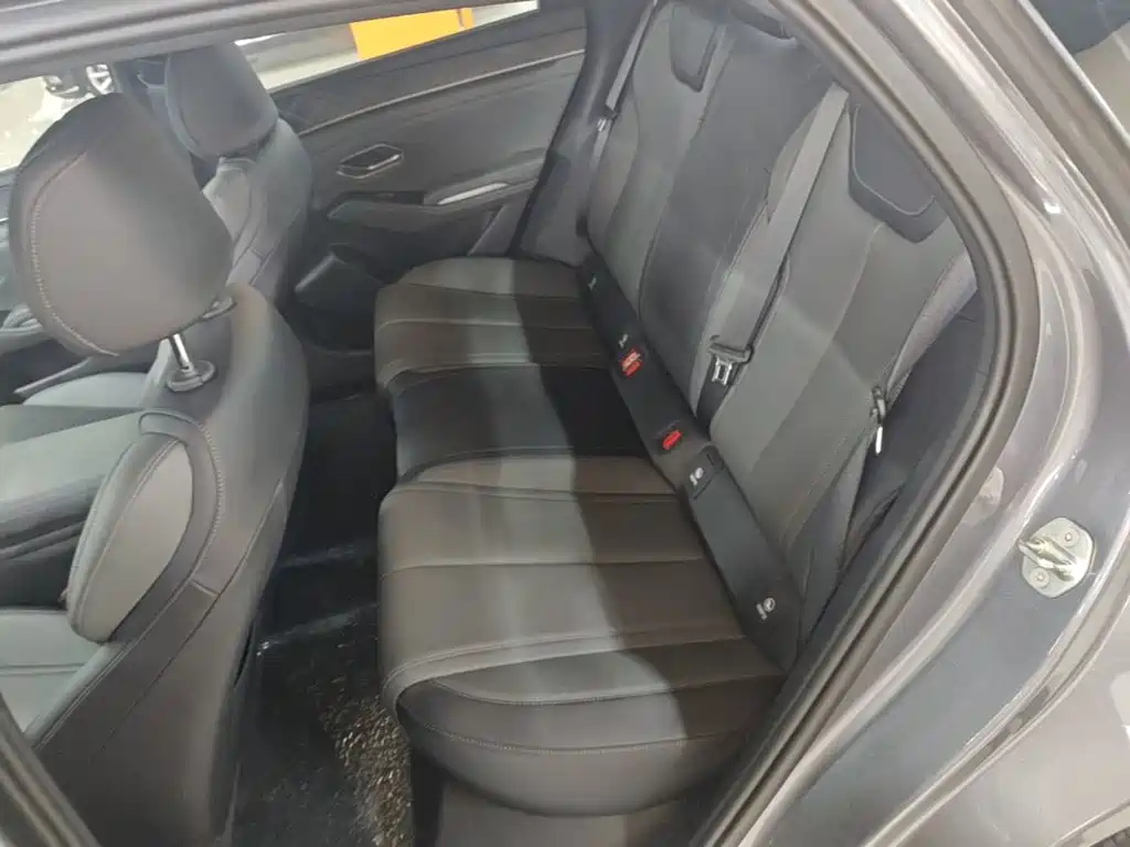 BYD Qin L — миниатюра 17