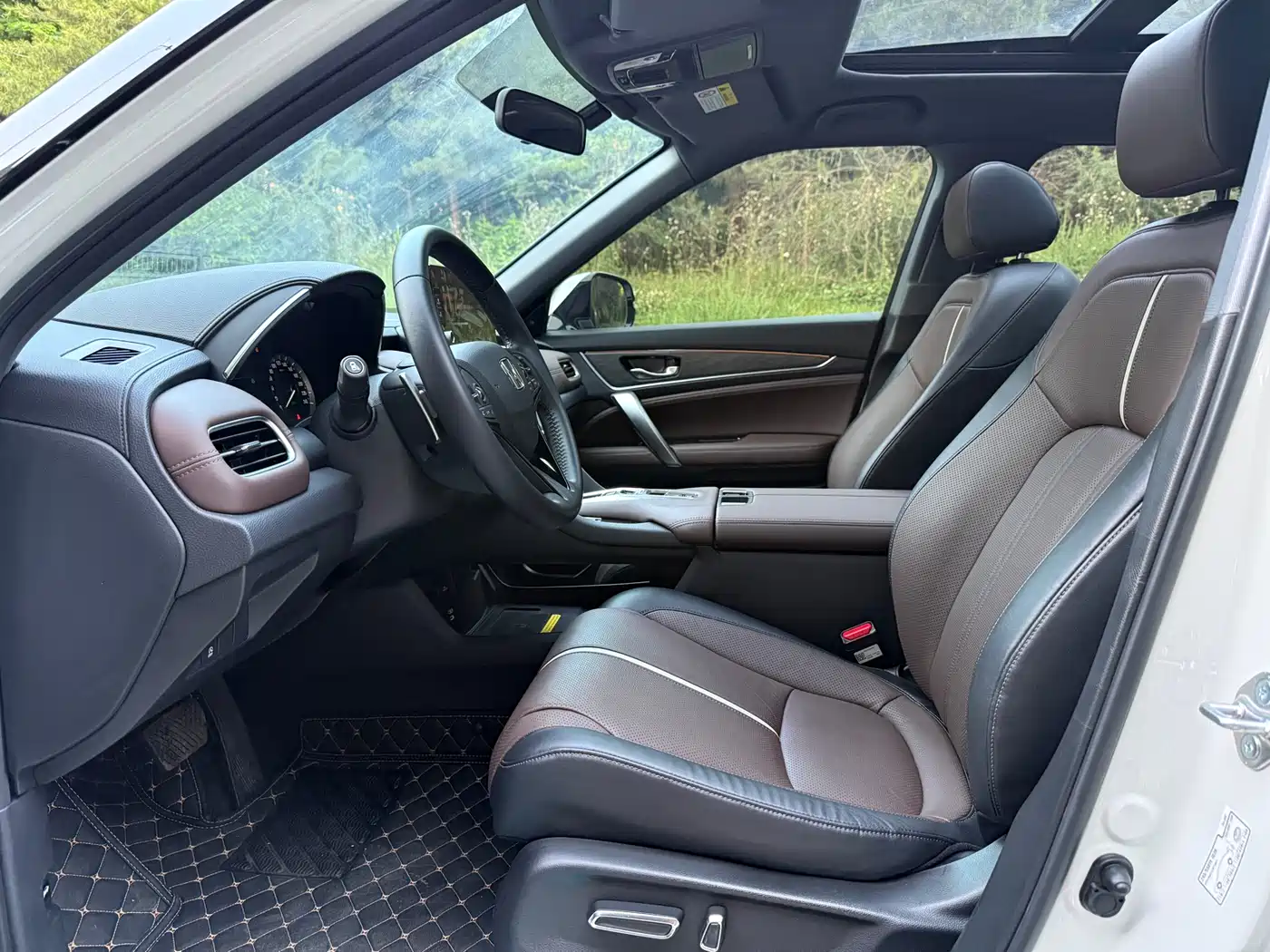 Honda UR-V id 4583605 из Китая 15