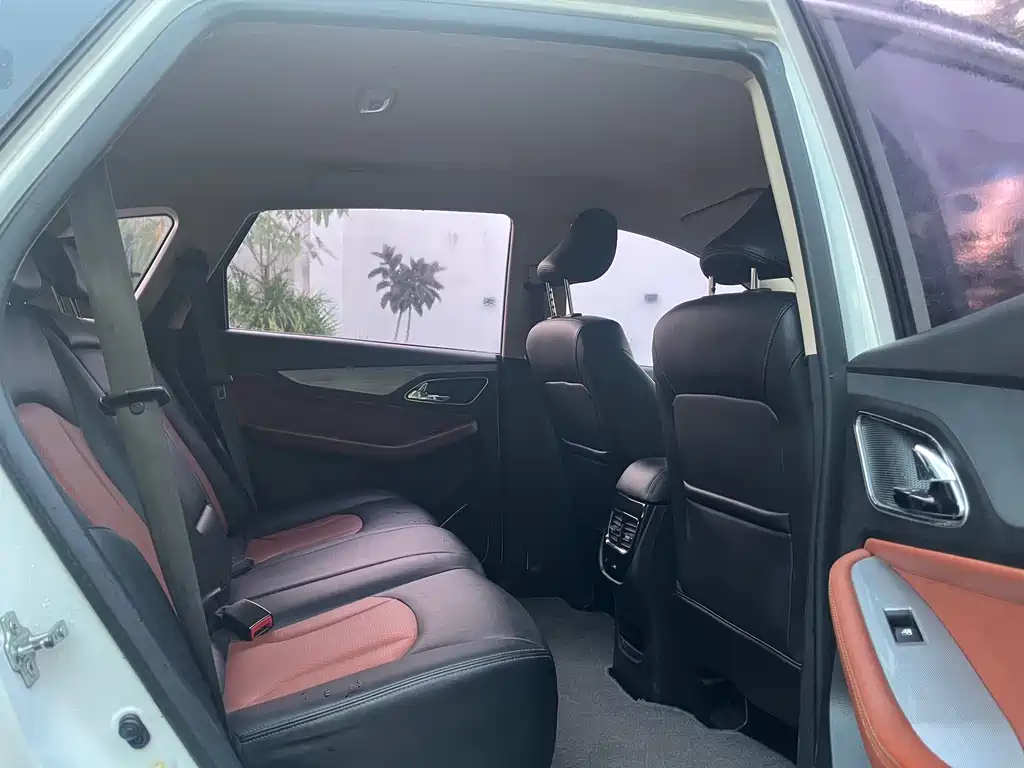 Baojun 560 — миниатюра 14