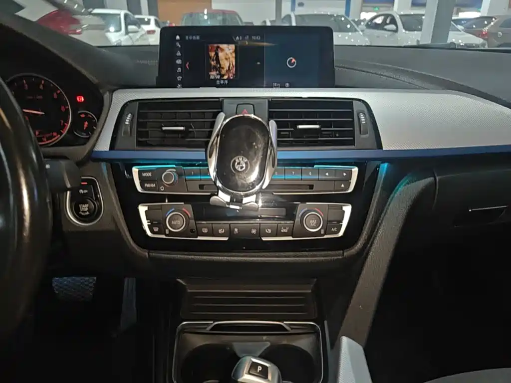 BMW 4 Series — миниатюра 13