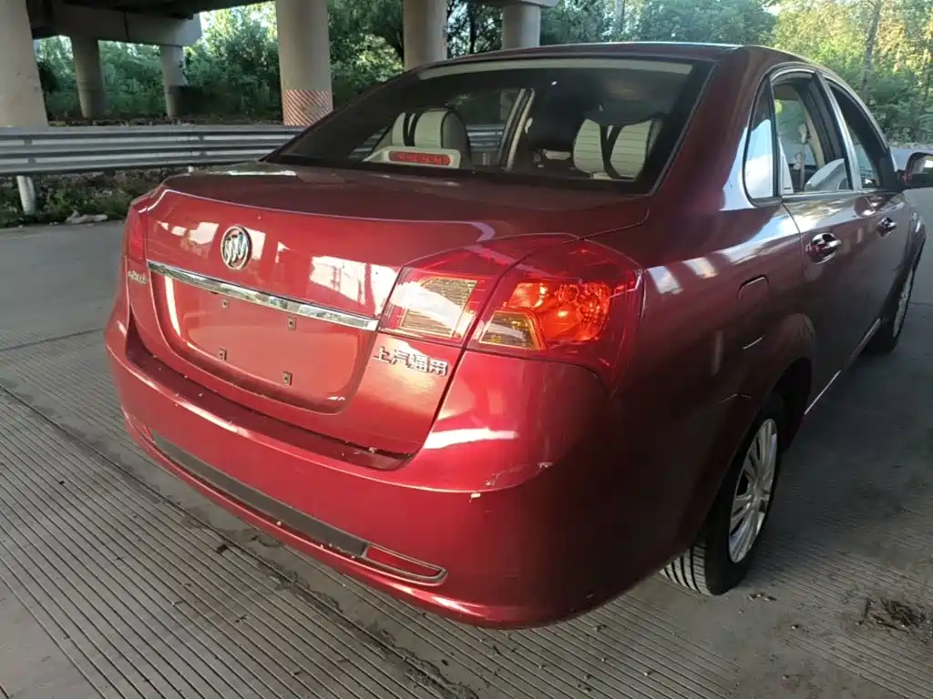 Buick Excelle — миниатюра 8