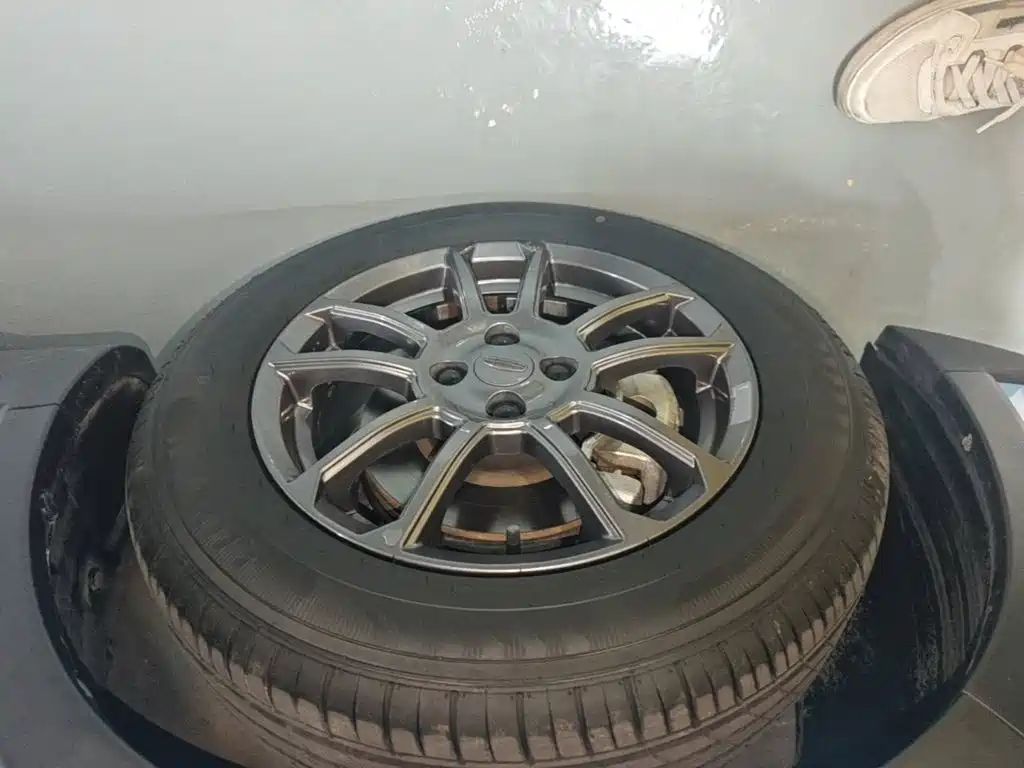 Geely Vision X3 — миниатюра 23