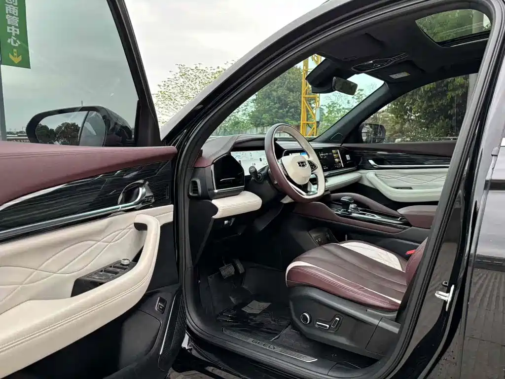 Geely Xingyue L — миниатюра 8