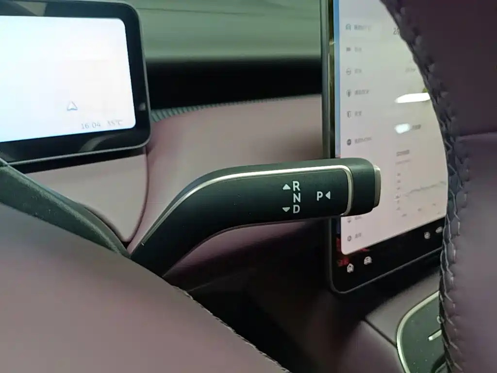 NIO ET5T — миниатюра 14