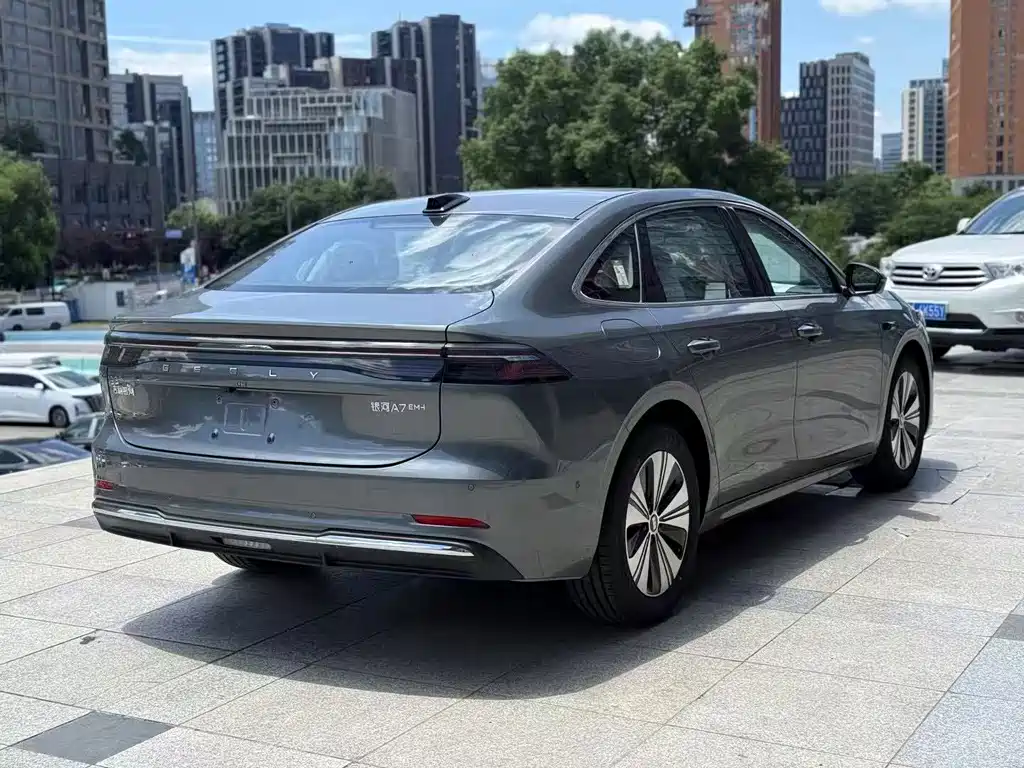 Geely Galaxy Galaxy A7 EM A7 EM 2025 EM-i 150km +
