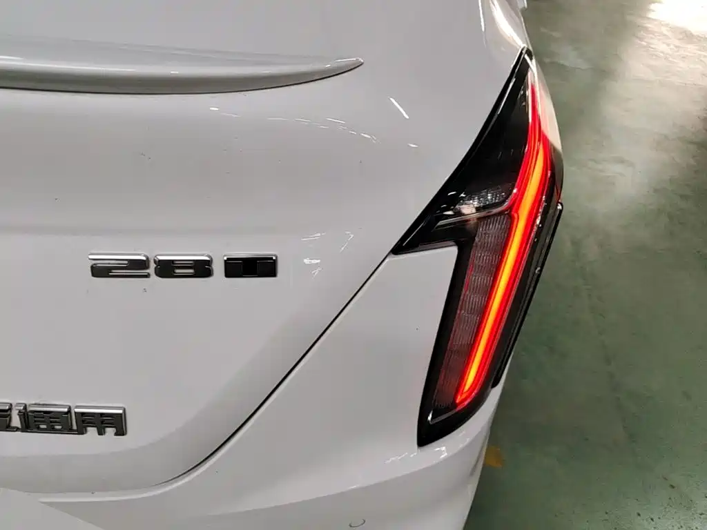 Cadillac CT4 — миниатюра 8