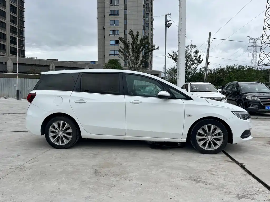 Buick GL6 — миниатюра 4