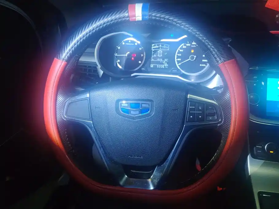 Geely Emgrand GL — миниатюра 15