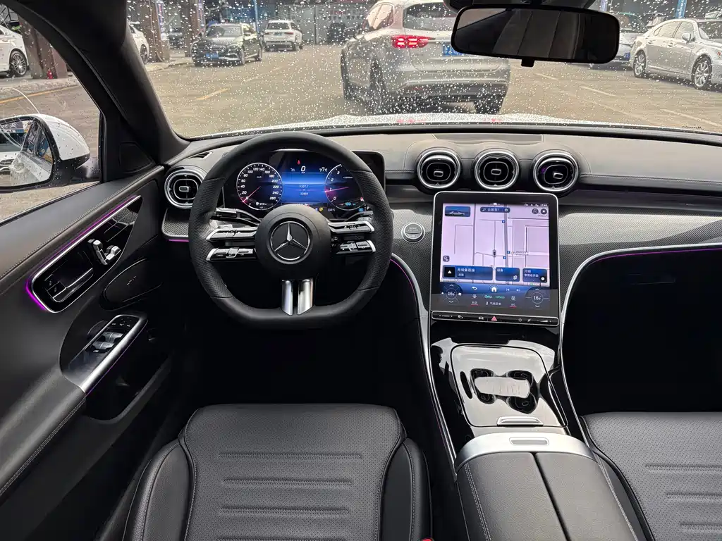Mercedes-Benz C-Class — миниатюра 7