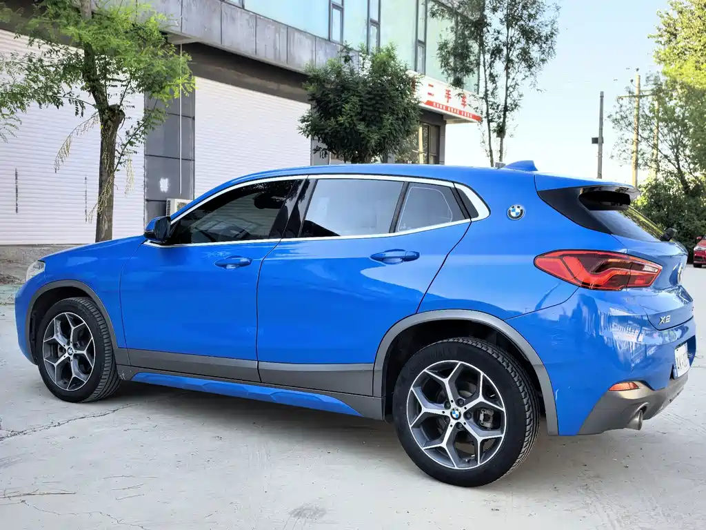 BMW X2 (Import) — миниатюра 5