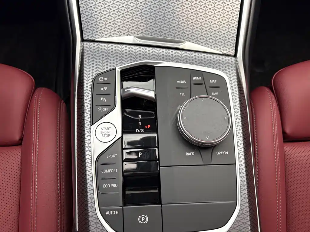BMW 3 Series — миниатюра 15