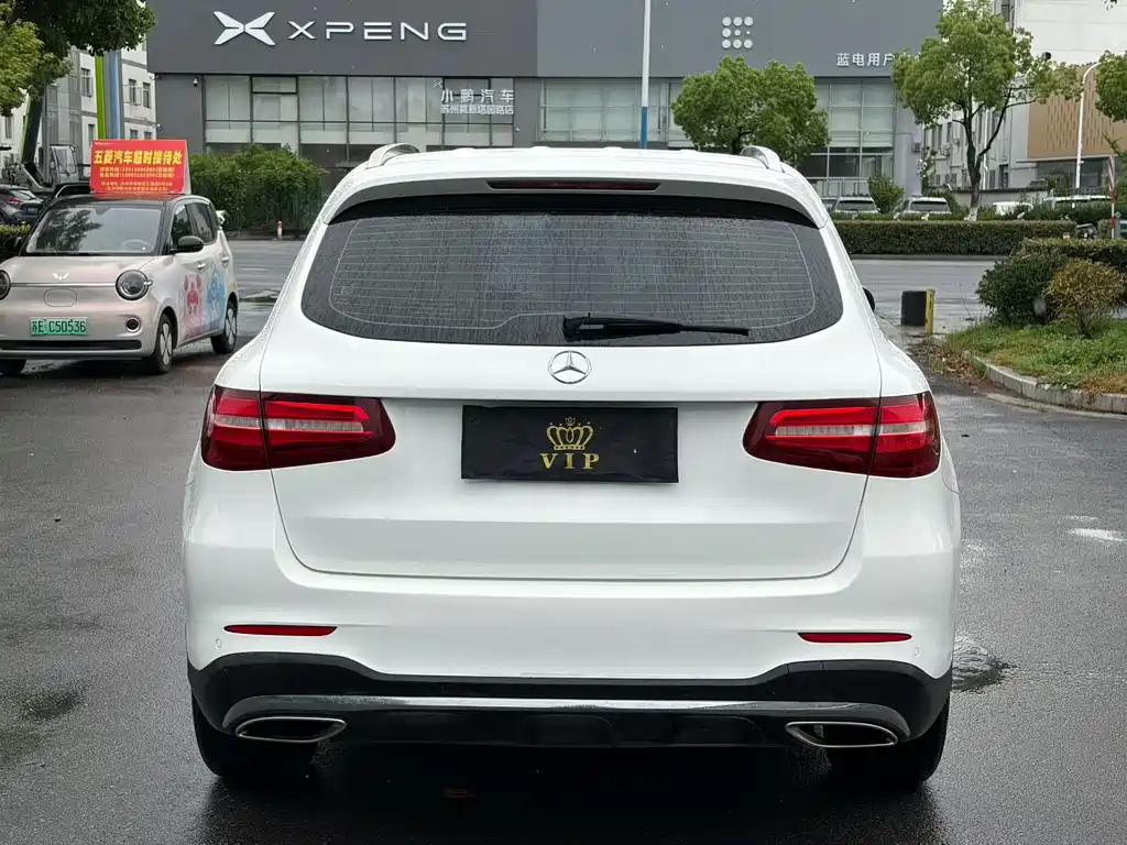 Mercedes-Benz GLC 2017 GLC 260 4MATIC Luxury