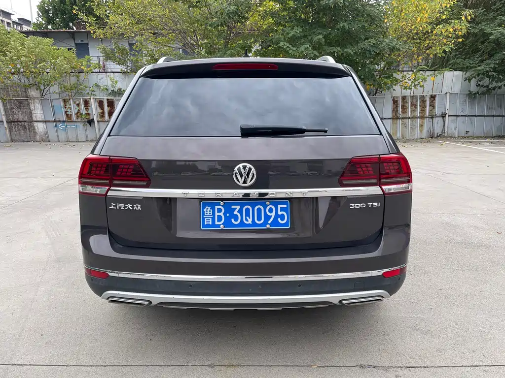 Volkswagen Teramont — миниатюра 5
