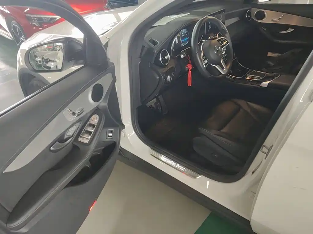 Mercedes-Benz GLC Coupe — миниатюра 16