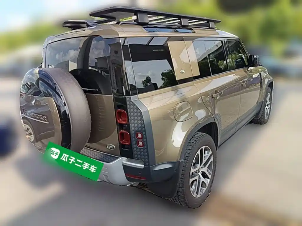 Land Rover Defender — миниатюра 12
