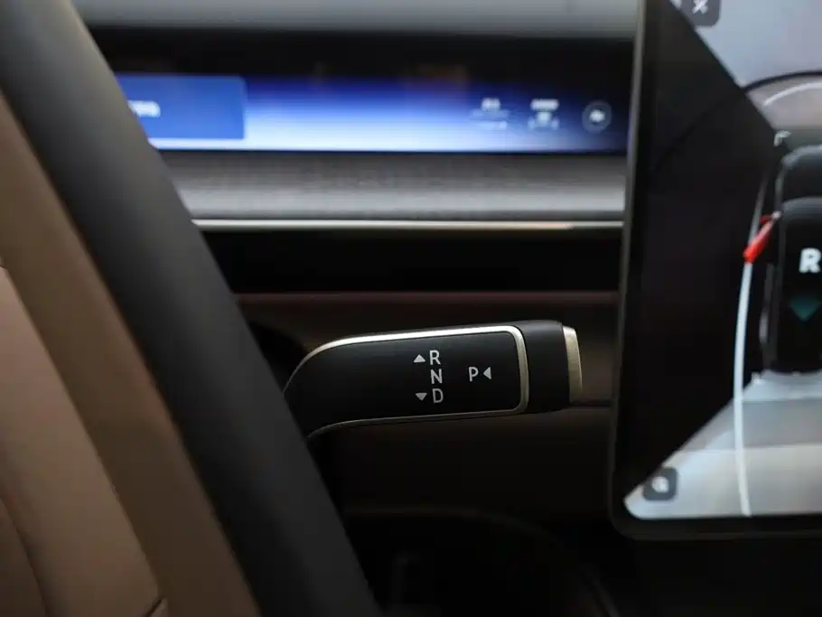 NIO ES9 — миниатюра 20