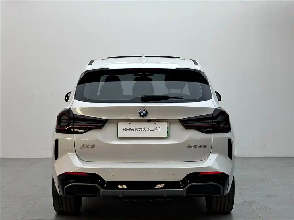 BMW iX3 2024 Lead