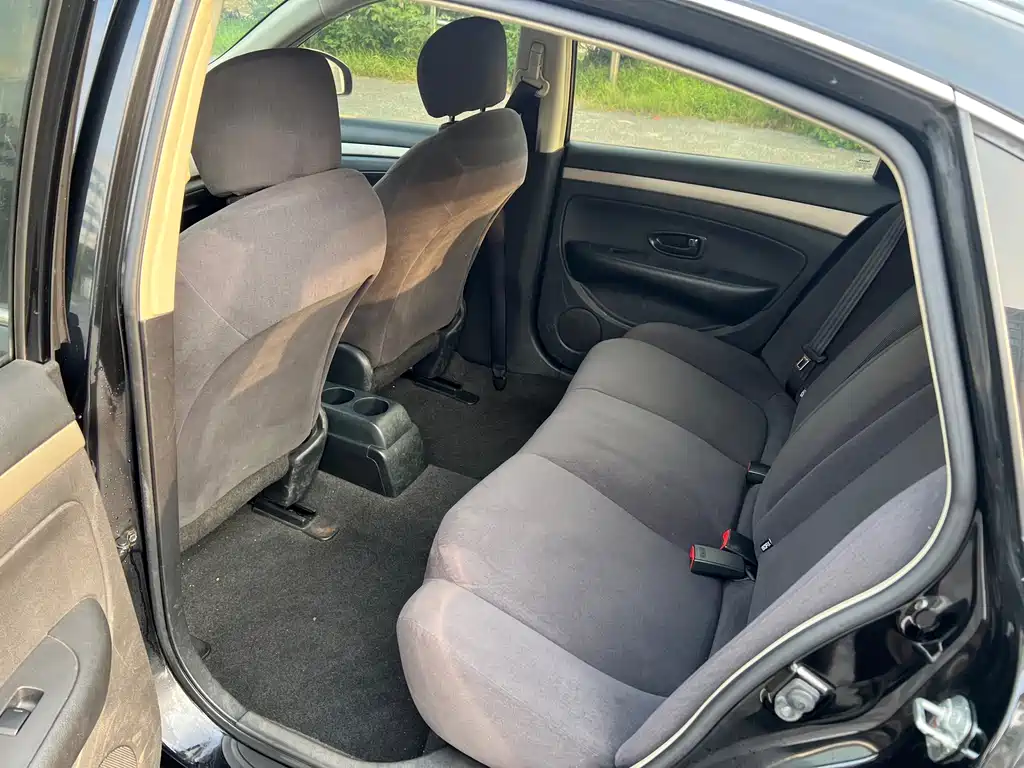 Nissan Sylphy — миниатюра 6