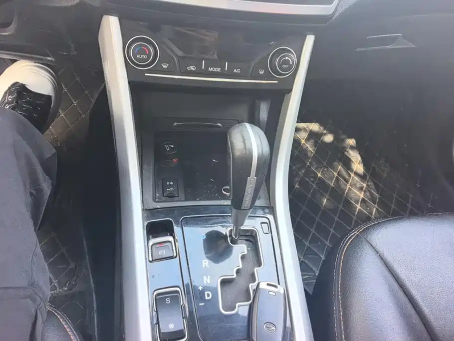 Landwind Landwind X5 — миниатюра 16