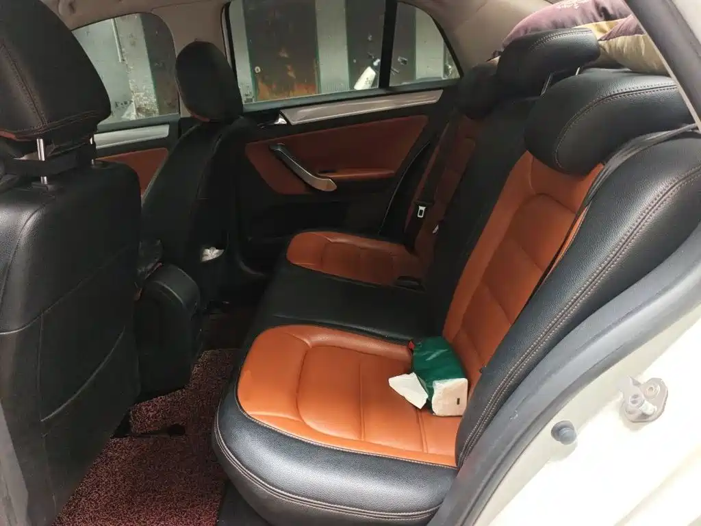 Volkswagen Bora — миниатюра 15
