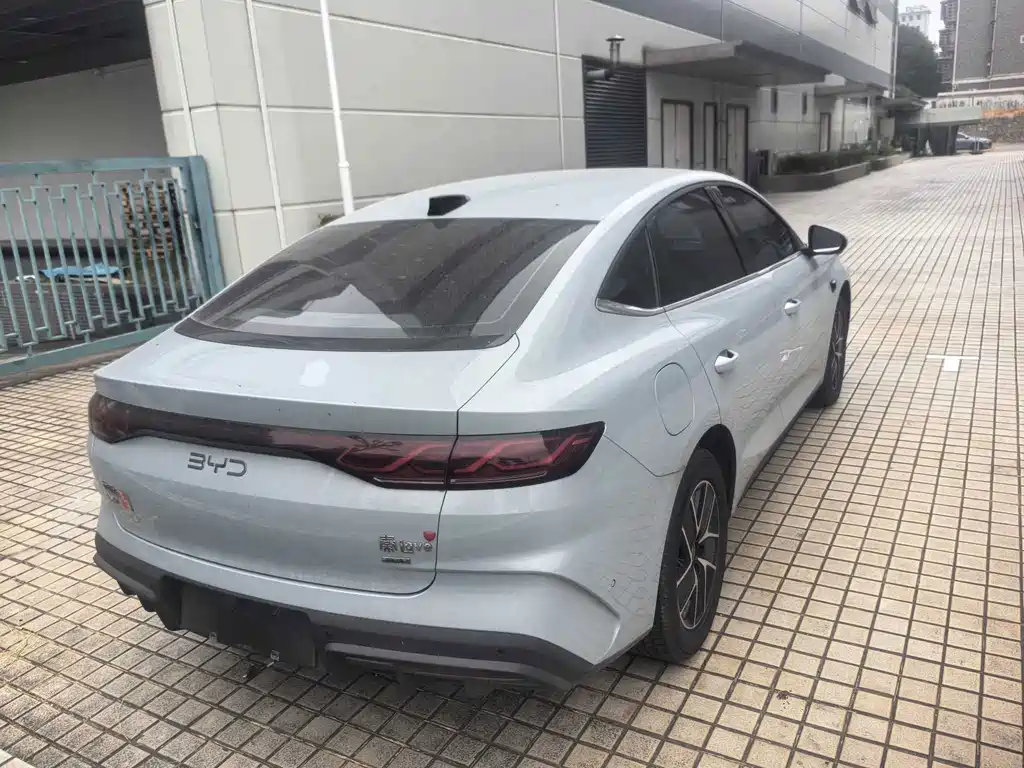 BYD Qin L — миниатюра 5