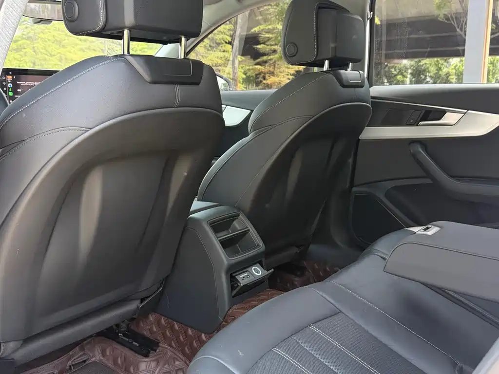 Audi A4L — миниатюра 7
