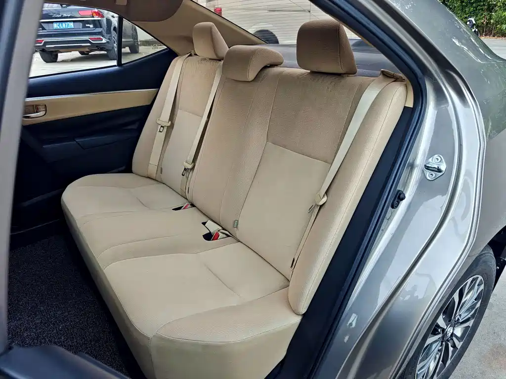 Toyota Corolla — миниатюра 15
