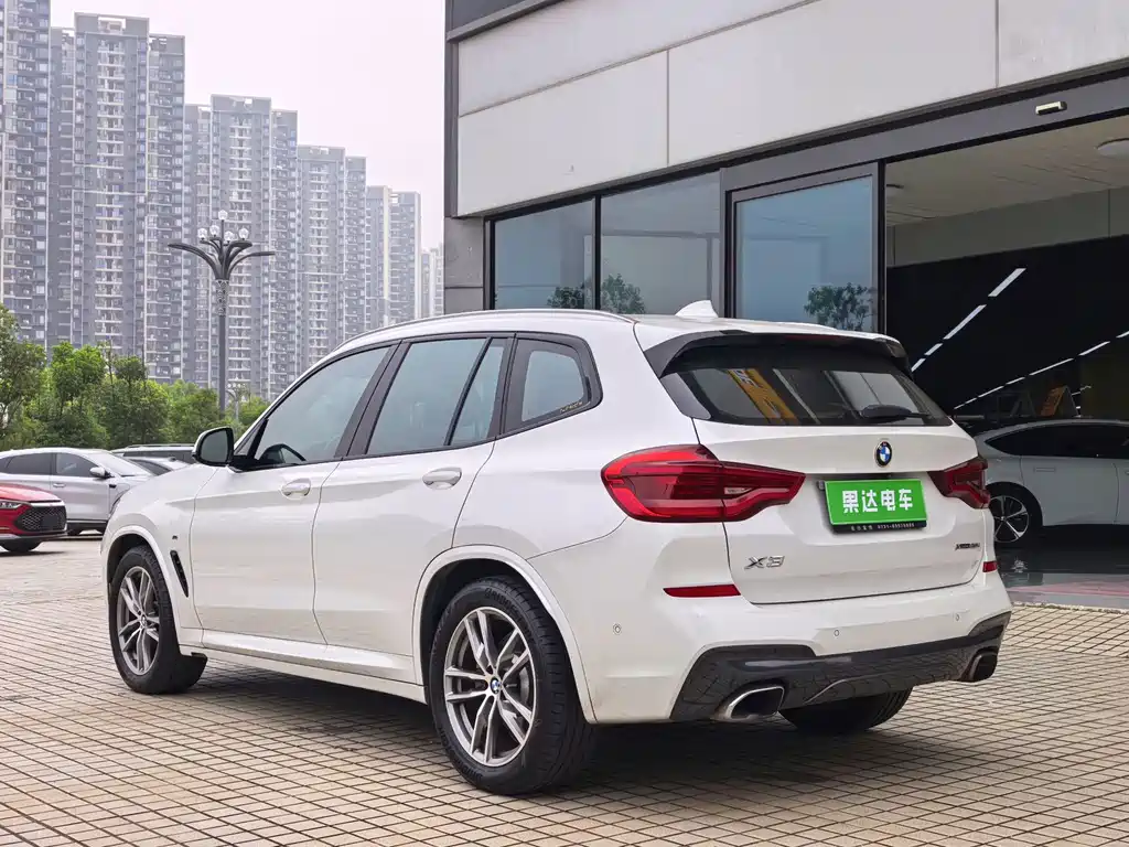 BMW X3 — миниатюра 5